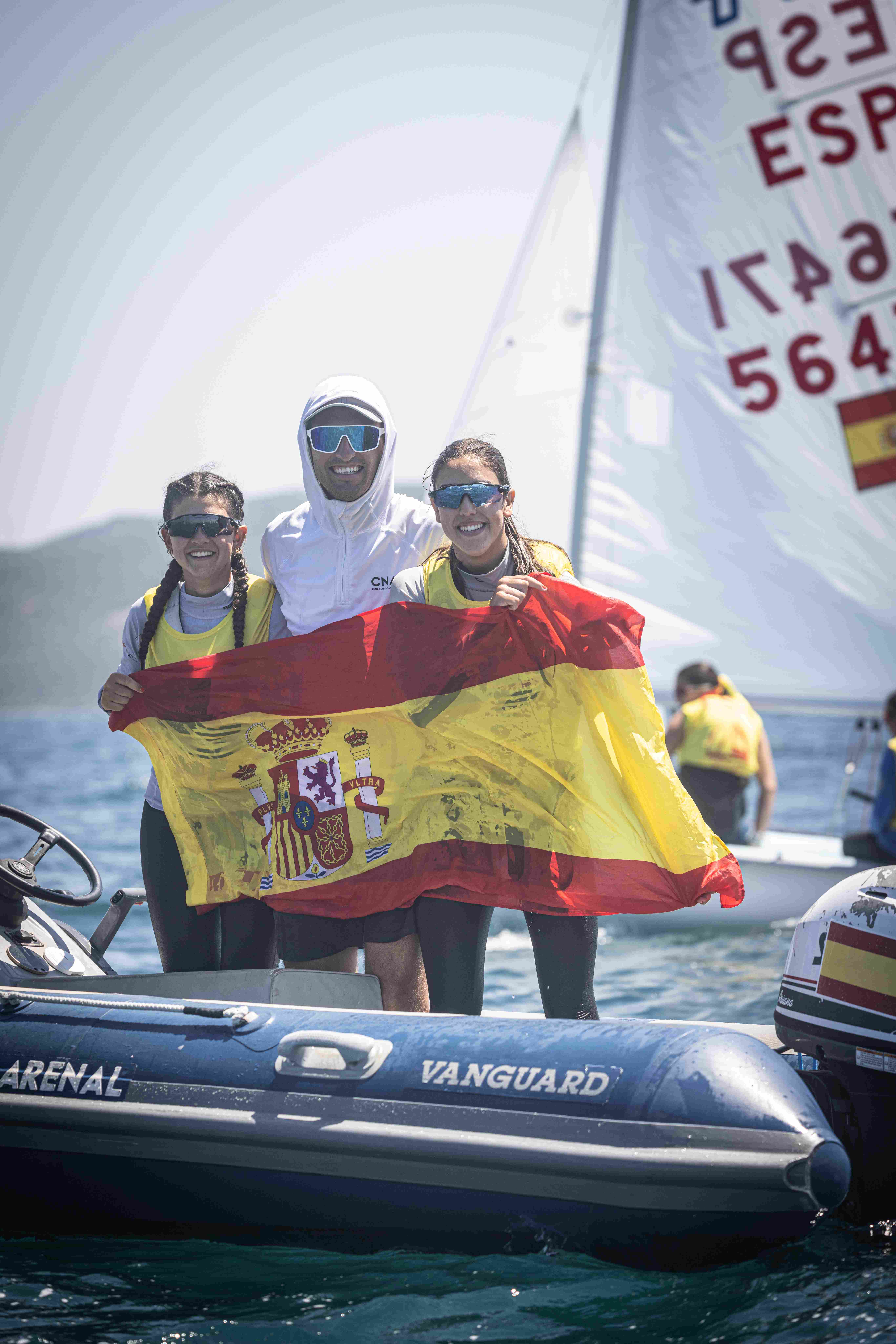 Mackay 420's Dominate at World Championships