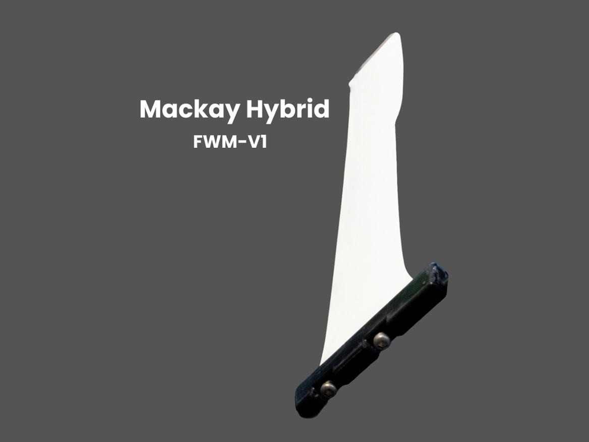 Introducing Mackay Hybrid: a carbon-steel wing-foil racing mast for pure speed