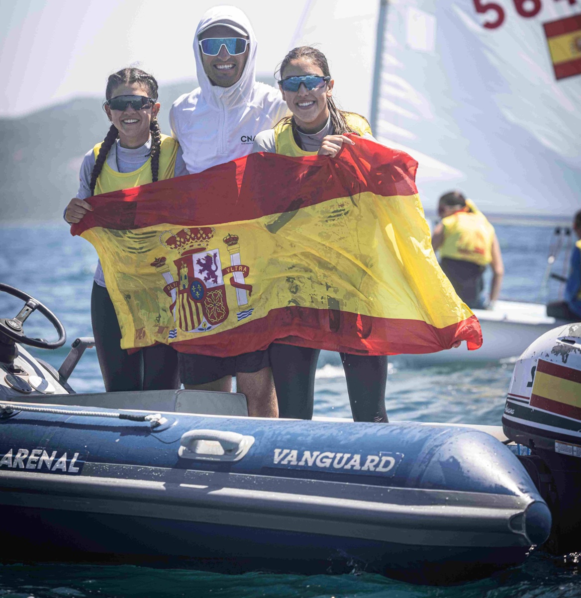 Mackay 420's Dominate at World Championships